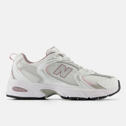 Tênis New Balance 530 • Divulgação/New Balance