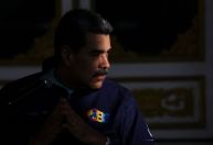 Troca de celulares e mudança de camas: Maduro busca segurança, diz NYT