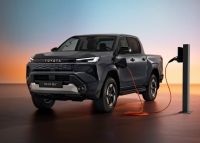 Nova Toyota Hilux é revelada com versões híbrida, elétrica e hidrogênio