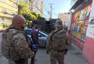 Operação mira depósito de gás ilegal do Comando Vermelho no Rio