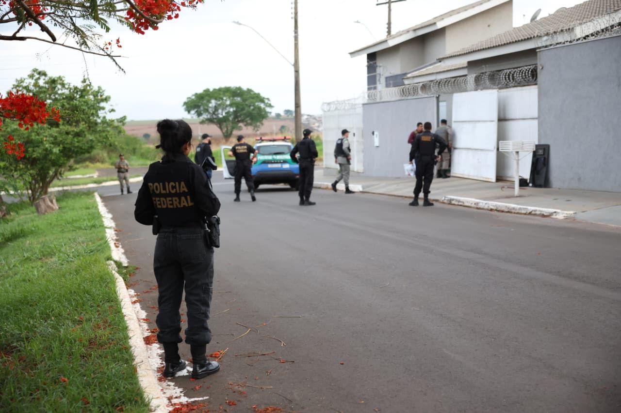 operação policiais extorsão