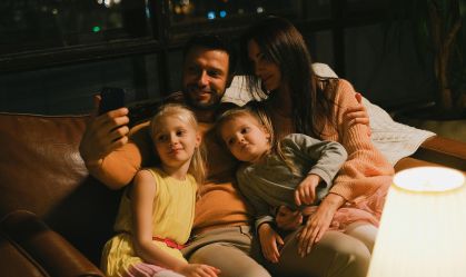 IBGE: Famílias formadas por casais com filhos são menos da metade no país