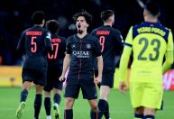 Vitinha faz hat-trick, PSG vira e vence Tottenham na Champions League