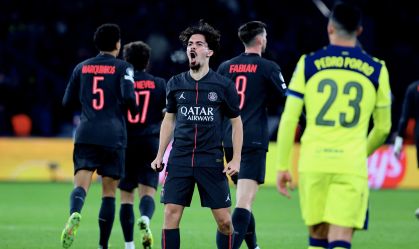 Vitinha faz hat-trick, PSG vira e vence Tottenham na Champions League