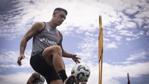 Pumita Rodríguez reforça o Vasco contra o Grêmio
