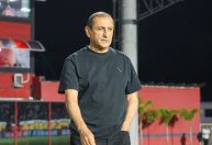 Inter: Ramón Díaz diz que "futebol é para homens, não para meninas"