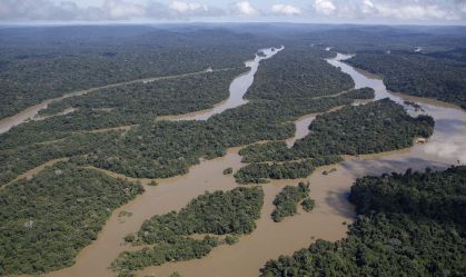 COP30 tem dia de impasses sobre metas e medidas de protecionismo verde