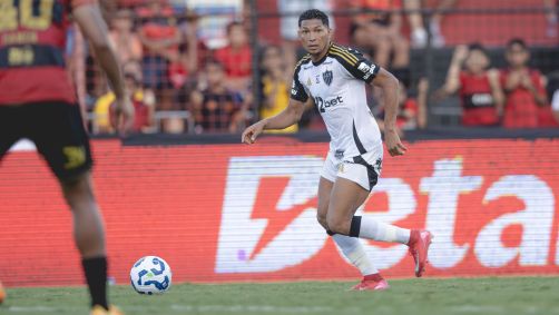 Rony marcou dois na vitória do Atlético-MG contra o Sport