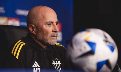 Sampaoli em coletiva antes da final da Sul-Americana