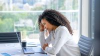 Afastamentos por saúde mental são 1 em cada 7 casos no ambiente de trabalho