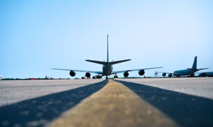 Pacote suspeito faz sete pessoas passarem mal em base aérea dos EUA