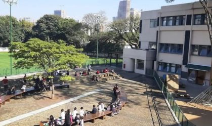 Escola de elite em SP expulsa alunos acusados de acessar prova ilegalmente