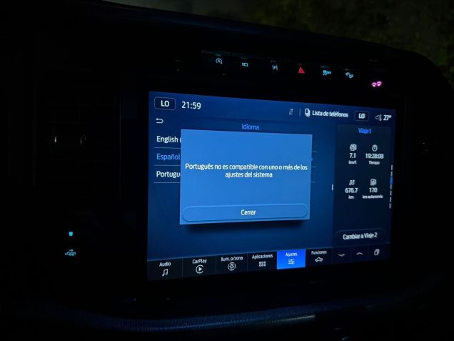 Mensagem aparece quando tentamos mudar o idioma para Português • Rodrigo Barros/CNN Brasil
