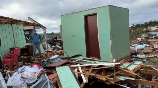 Tornado no PR atingiu nível 3 de 5 em escala de intensidade, diz governo |  CNN Brasil