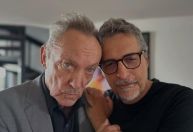 Diretor de "Bacurau" e "O Agente Secreto" faz homenagem a Udo Kier