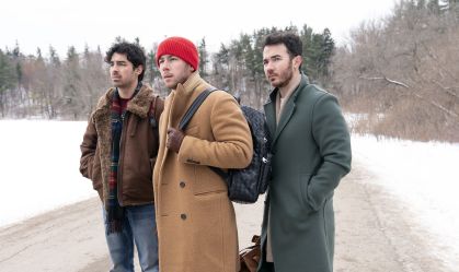 Especial de Natal dos Jonas Brothers chega ao streaming