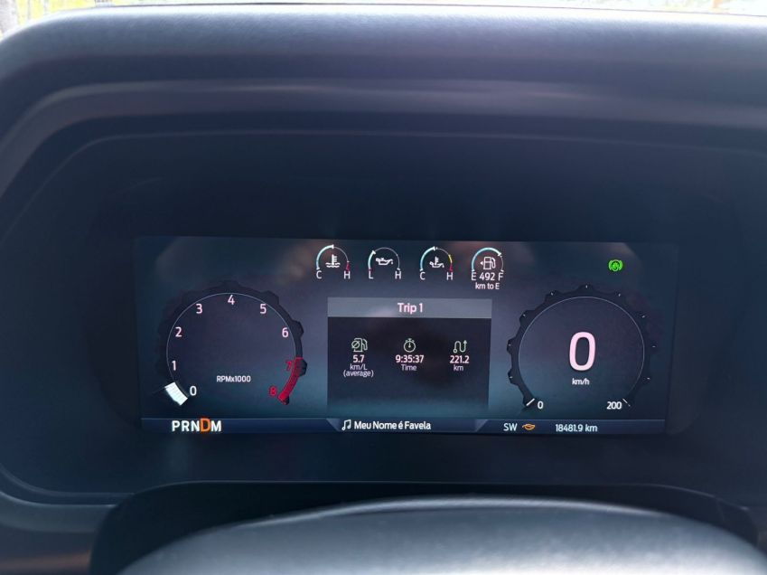 Consumo urbano com a Ford F-150 Lariat • Rodrigo Barros/CNN Brasil