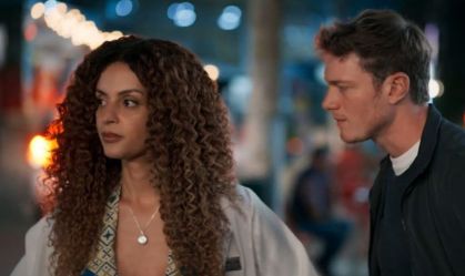 Leonardo reage mal ao descobrir que Viviane é uma mulher trans