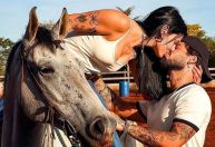 Ana Castela brinca sobre casamento com Zé Felipe: "Ele aceitou"