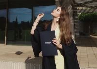 Brasileira avança à final do “Oscar da ciência” com vídeo sobre proteínas