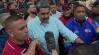 À CNN, Maduro minimiza entrega de Nobel da Paz para opositora María Corina