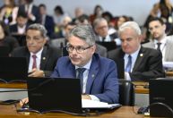 Após mudanças do relator, CCJ do Senado adia análise do PL Antifacção