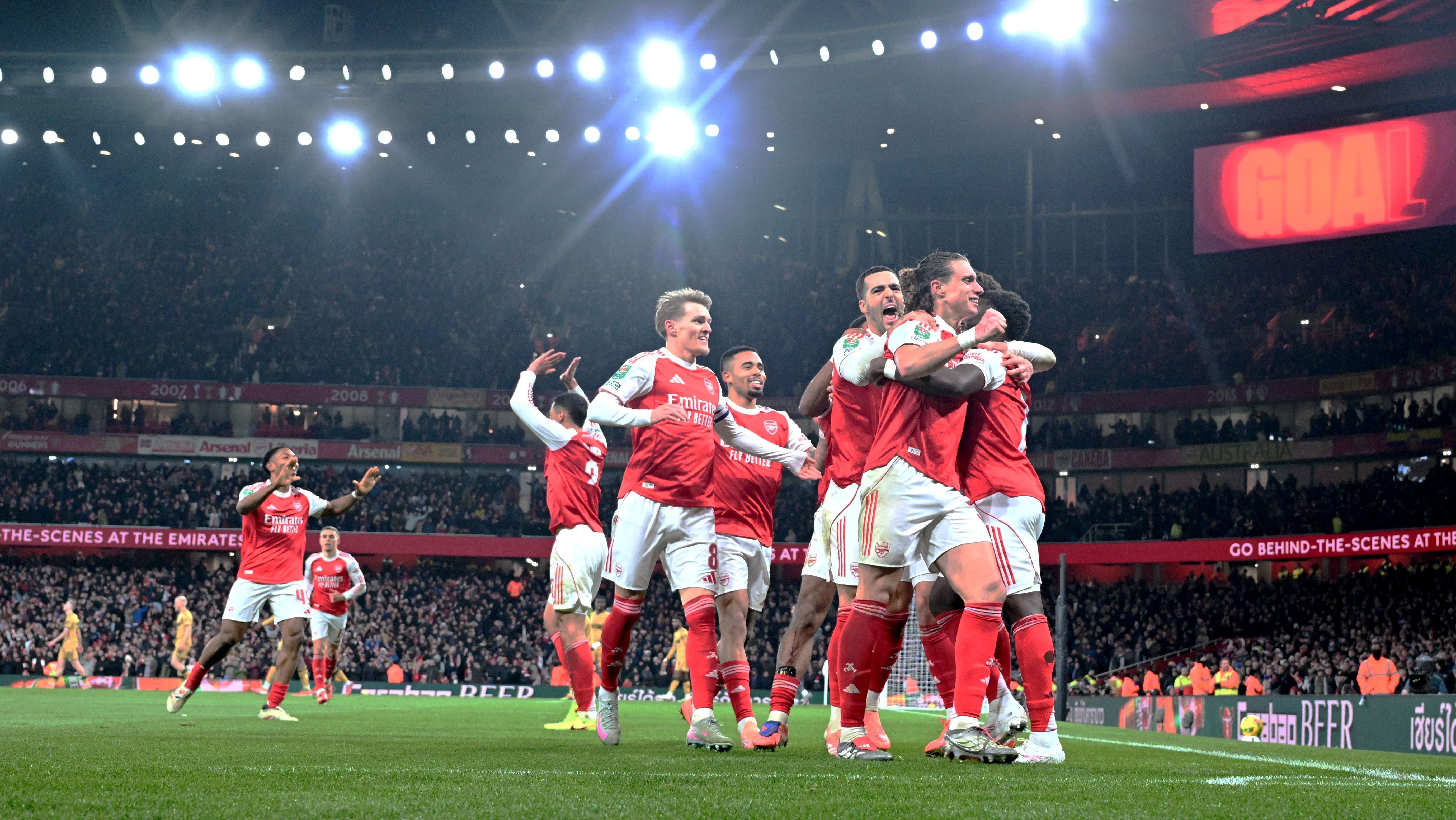 Arsenal comemora classificação sobre o Crystal Palace