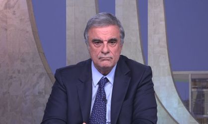 Cardozo: Flávio Bolsonaro não é um candidato para valer