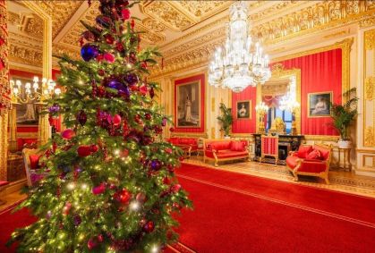 Palácios da família real britânica ganham decorações e eventos de Natal