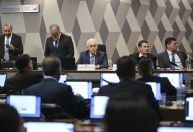 CCJ do Senado adia por quatro horas a votação do PL da Dosimetria