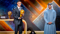 Perto do milésimo gol, Cristiano Ronaldo quer jogar 