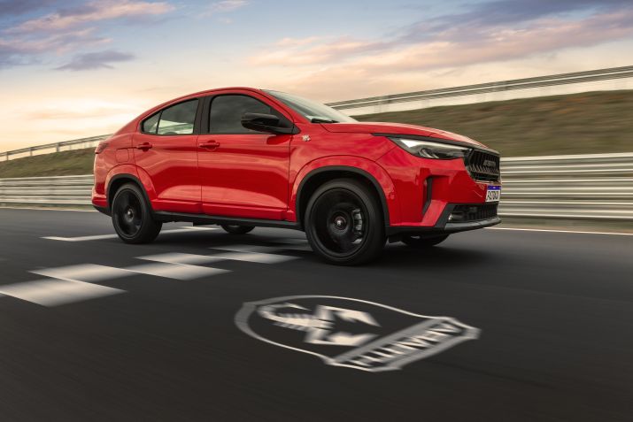 Fastback Abarth 2026: SUV Coupé oferece visual renovado e mais equipamentos • Divulgação