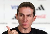 Filipe Luís fala sobre episódio de racismo contra Vini Jr: "Caso isolado"