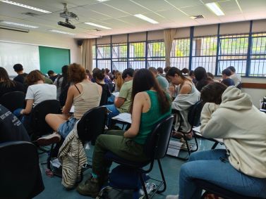 Candidatos fazem a primeira prova da segunda fase da Fuvest 2026