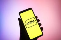 Celular mais seguro? Entenda a diferença entre o eSIM e o chip comum