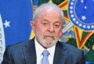 Lula passa por cirurgia de catarata em Brasília