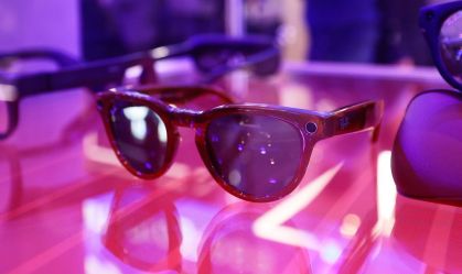 Na tecnologia, vídeos realistas, IA e óculos inteligentes marcaram 2025