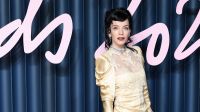 Lily Allen diz que álbum dá voz a  "induzido s" a relacionamentos abertos
