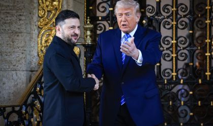 Trump diz que negociações de acordo de paz Rússia-Ucrânia são complexas