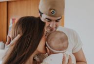 Jade Magalhães celebra 1 ano da filha com Luan Santana