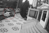 Vídeo: PM da reserva é baleado durante assalto em São Paulo