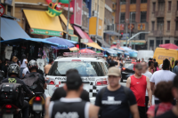 PM reforça policiamento na região central de SP durante período de compras
