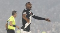 Vegetti decide no fim, Vasco vence Fluminense e sai na frente na semifinal
