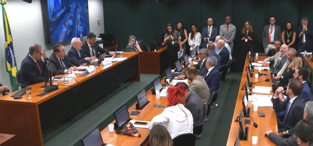 Reunião da Subcomissão da Escala 6x1