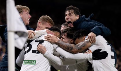 Apresentadora se junta a Snoop Dogg e Modric como acionista de clube galês