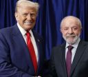 Lula fala sobre fim do tarifaço e exibe foto com Trump