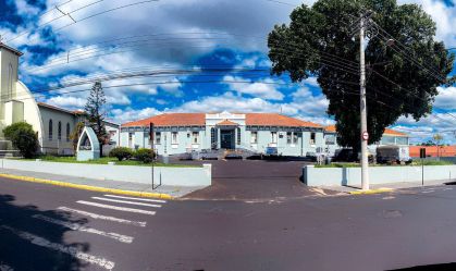 Hospital é condenado a indenizar mulher por troca de bebê após 44 anos