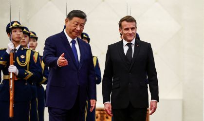 Na China, Macron pede ação de Xi Jinping para encerrar guerra na Ucrânia