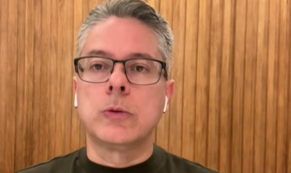 CPI Moraes-Banco Master é para "colocar luz nos fatos", diz senador à CNN