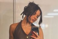 Ana Castela posa de biquíni após término com Zé Felipe; veja